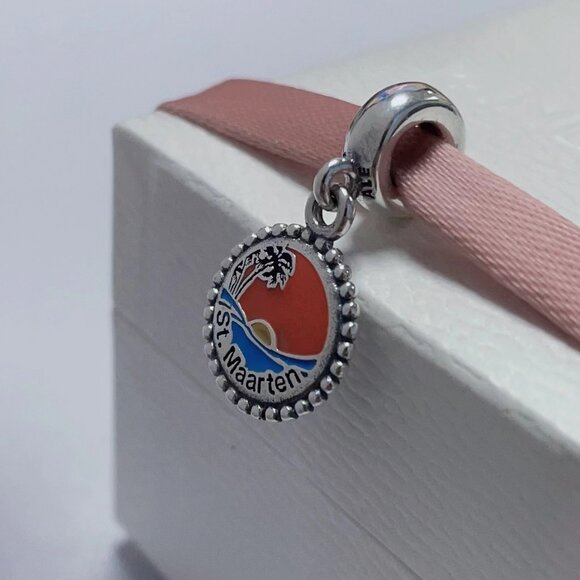 Pandora St.Maarten Exclusive Charm Beach Travel Vacation Pendant - Picture 1 of 4